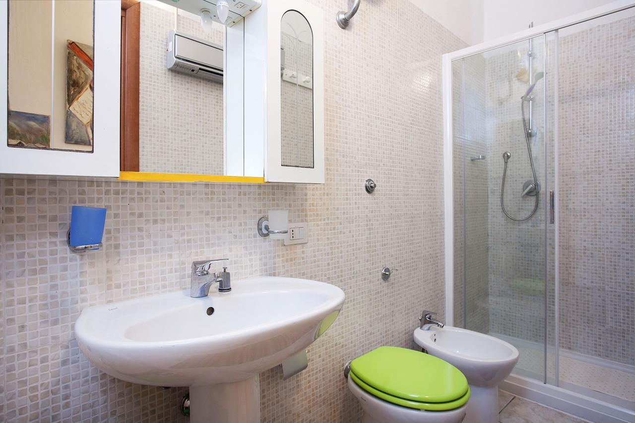 Davi Bed and Breakfast Cagliari Buitenkant foto